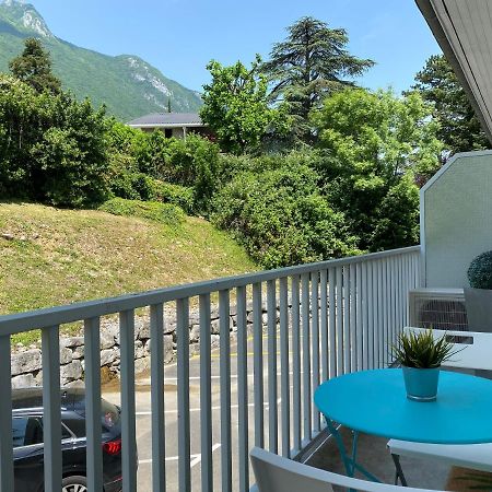 Pause Detente Sur La Port Du Bourget Du Lac Le Bourget-du-Lac Esterno foto